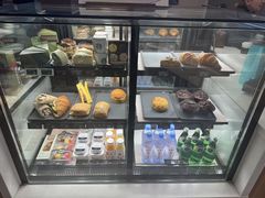 -星巴克臻选(上海合生汇1F店)