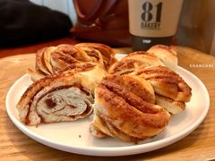 面包咖啡-81BAKERY(大学路店)