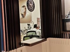 -王府井百货(中州中路店)