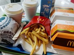 -麦当劳(桃仙机场到达层店)