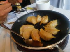 铁板多汁锅贴-龙吟九品(青龙山庄店)