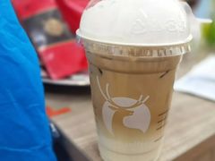 元气厚乳拿铁-瑞幸咖啡(共和世家财院路店)