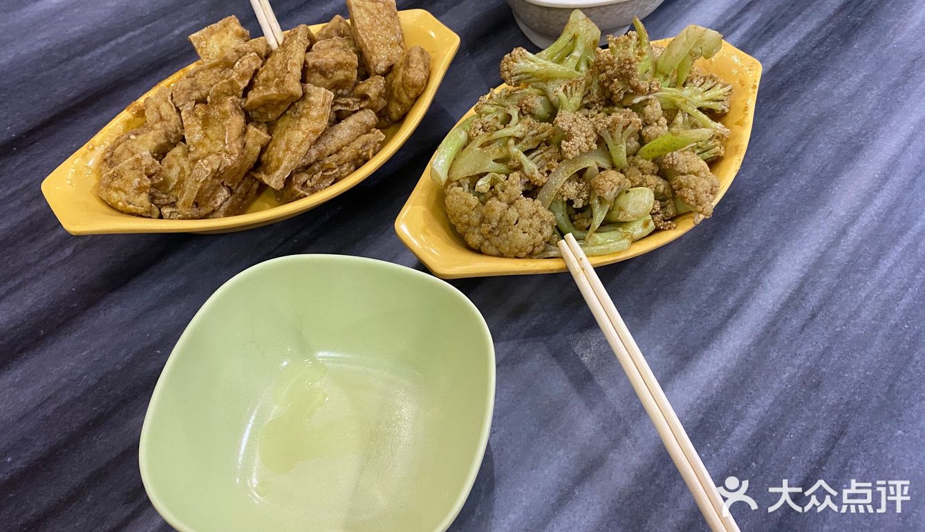 顺德·黄师奶糖水铺