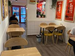 用餐区-十三朝牛馍王擀面皮(骡马市店)