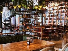 大堂-酤居湖景音乐餐吧(安宁店)