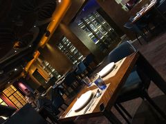 -YUE·6·西式融合餐厅(外滩六号店)