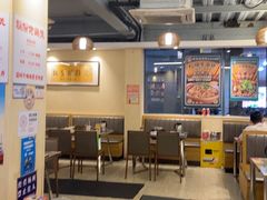 -胡须佬鸡煲四季火锅店(石厦西村直营店)