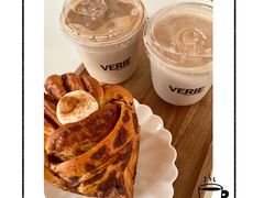 -VERIE BAKEHOUSE