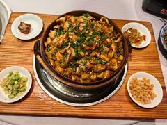 -客家大院·非遗赣南客家菜(郁孤台店)