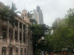 -香港大学