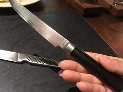 餐具摆设-恰餐厅及酒吧 CHAR Bar & Grill (北京丽都皇冠假日店)