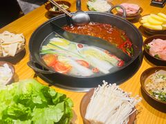 -乐闹闹重庆火鍋(民治店)