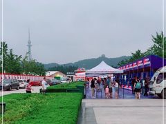 -汇泉广场