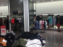 -ZARA(熙地港店)