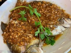 油浸鱼-老闵田螺馆·南昌特色小炒(梦时代店)