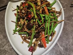 -闫府私房菜·老字号(恒隆店)