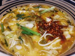 -阿香米线(余姚五彩城店)