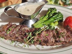 炭烤M5和牛肩胛牛排配蘑菇-1886德国汽车餐厅(外滩中央店)