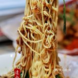 ✨🍜 胖妹面庄：隆福寺广场的美味秘密 🍜✨