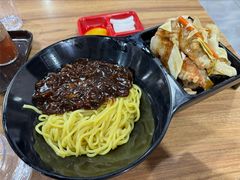 炸酱面-香港饭店0410(弘大店)