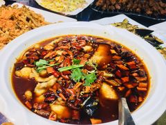 -大城·烧烤海鲜大排档(台东店)