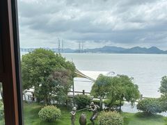 -鹰龙海畔度假酒店(咸祥店)