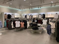 -H&M(华润万象城店)