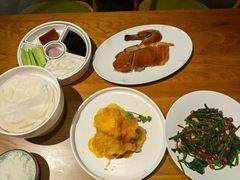 -伊喜饺子·烤鸭(五道口学院路店)