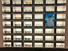 -LensCrafters亮视点(东方新天地店)