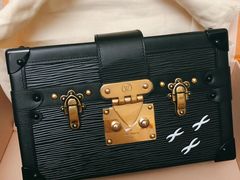 -LV路易威登(国际广场店)