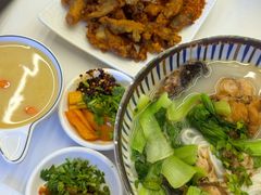 -鲜越鲜鱼粉(财富购物中心店)
