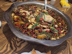 -乡土特色.冷锅鱼.牦牛肉汤锅