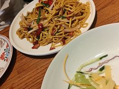 -天山集市(和家乐广场店)