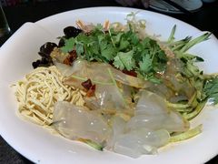 -靠山屯东北农家菜(八龙桥雅苑店)