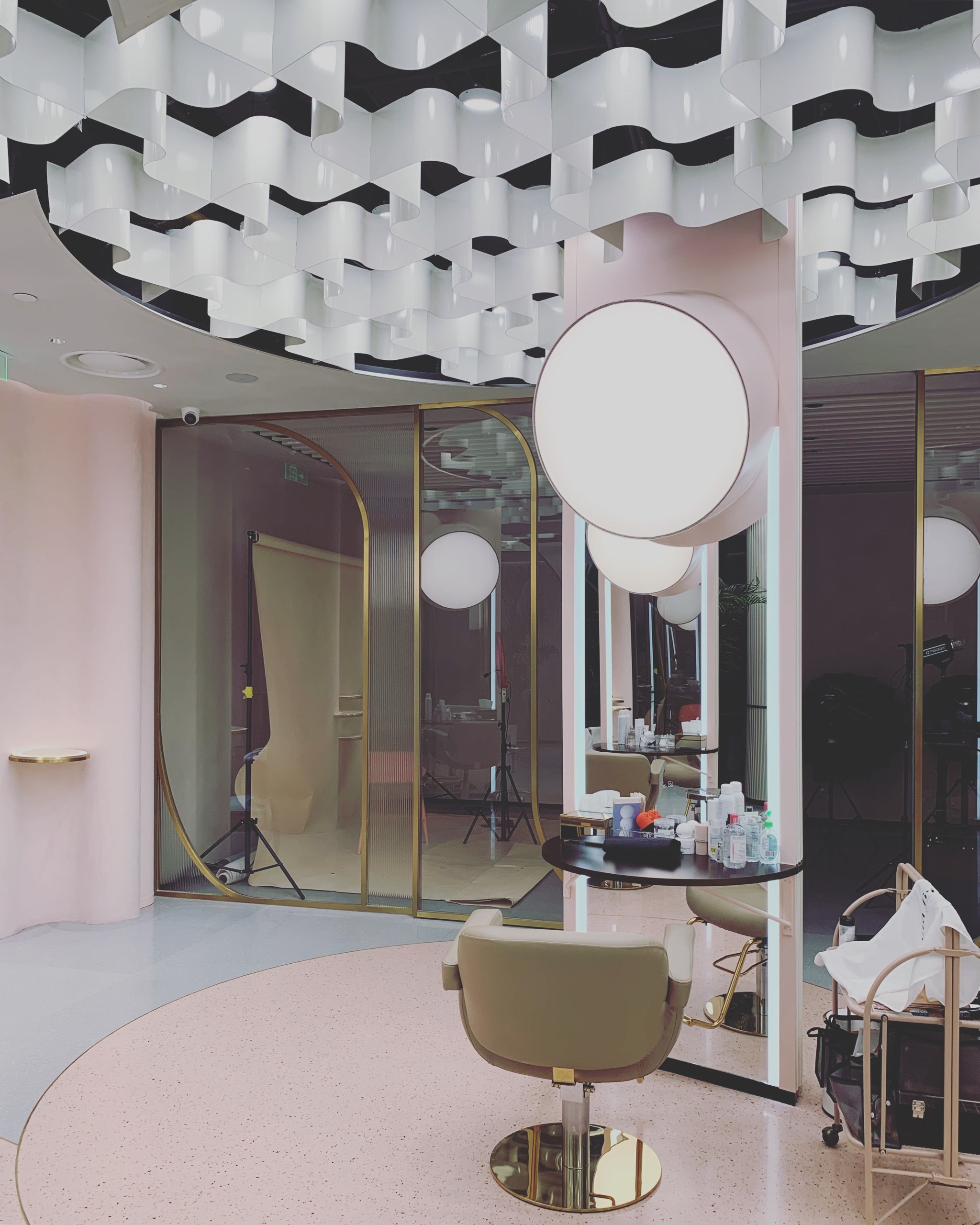 3am hair salon烫发染发接发陆家嘴尚悦湾店9492浦东新区陆家嘴