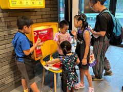 -麦当劳(普陀香溢花城店)