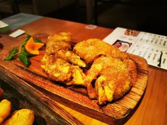 黄金脆皮猪手-莲餐厅·湖北菜·藕汤是头牌(愚园路店)