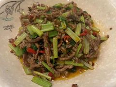 小炒黄牛肉-贺记湘菜馆(东体育会路店)