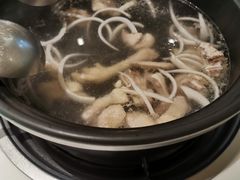 -东椰·海南椰子鸡火锅(朝阳门店)