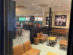 -星巴克臻选(威海威高广场店)
