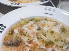 -渔语鱼酸菜鱼新川菜(来福士店)