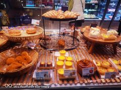 -巴黎贝甜(大宁国际商业广场店)