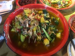 小南瓜烧奇猫儿-拈一筷子·宜宾江湖菜(十一街店)