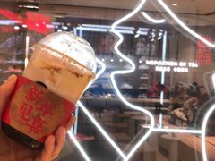 -喜茶(杭州滨江宝龙店)