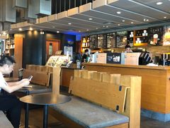 自助取餐区-星巴克臻选(深圳龙岗万科店)