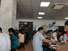 -曾氏肥肠馆(凯瑞雅居店)