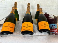 -AZUR聚(香格里拉饭店)