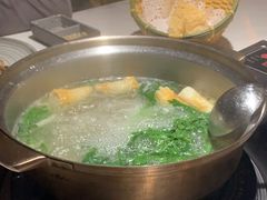 -喃喃椰·糟粕醋·椰子鸡火锅(七堡花园店)