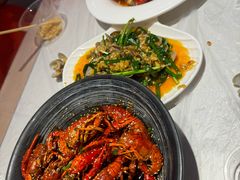 -肥肥虾庄·金牌油焖大虾(首义路店)