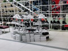 -云柏鞋业(十里堡店)